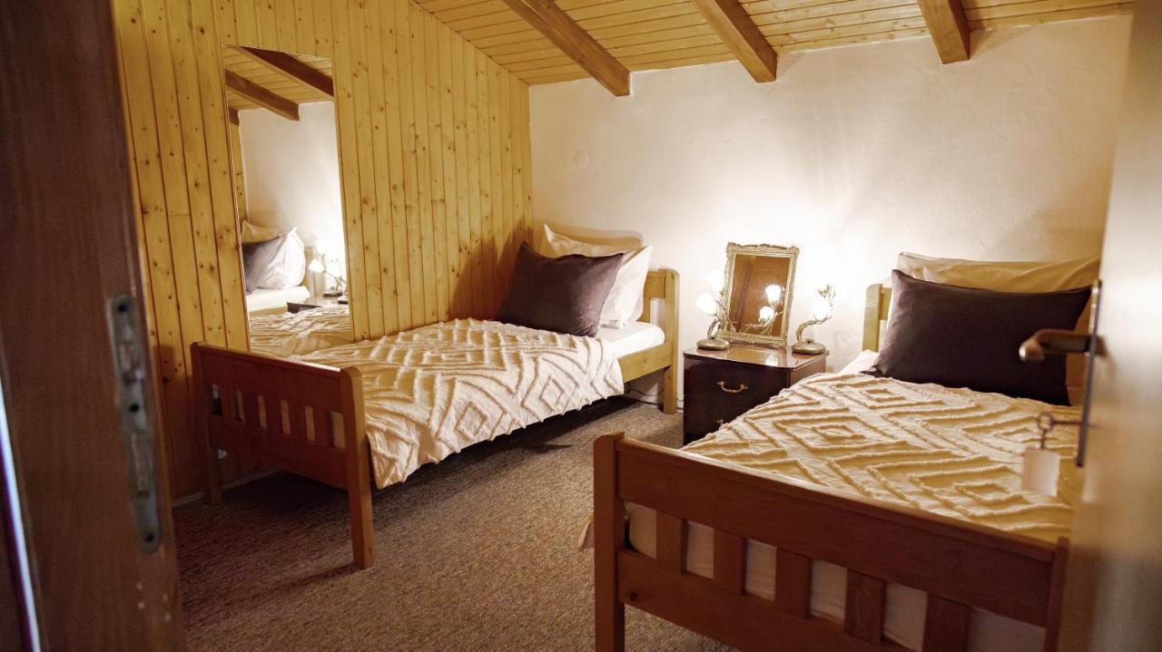 Scardona Rustica, Bed & Breakfast With Jacuzzi, Bbq And Free Parking In Skradin, Krka Apartment ภายนอก รูปภาพ